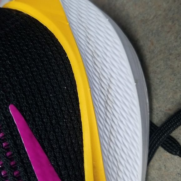 Nike Air Running Shoes - Picture 6 of 11